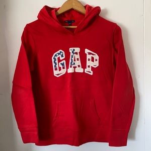 🌿 Red GAP Sweater